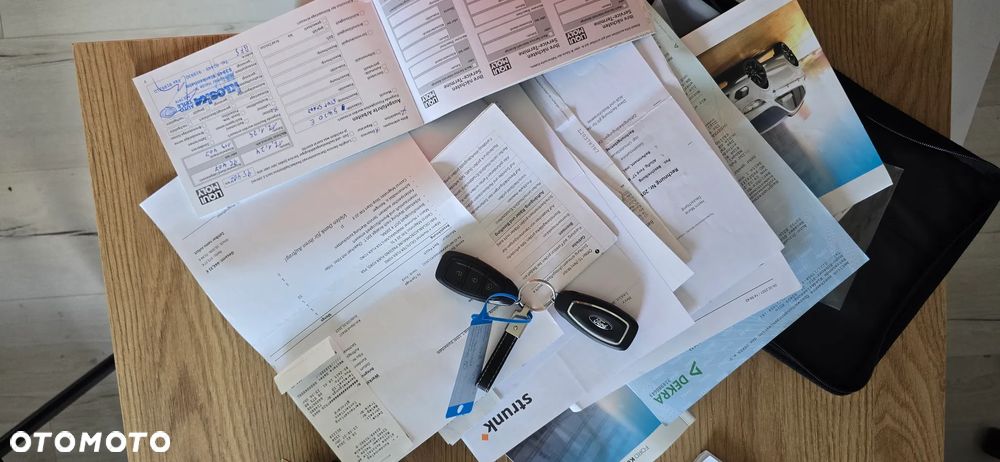 Ford Kuga 1.5 EcoBoost 2x4 Black & Silver - 33