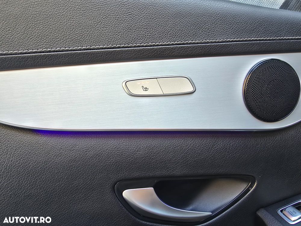 Mercedes-Benz GLC - 33