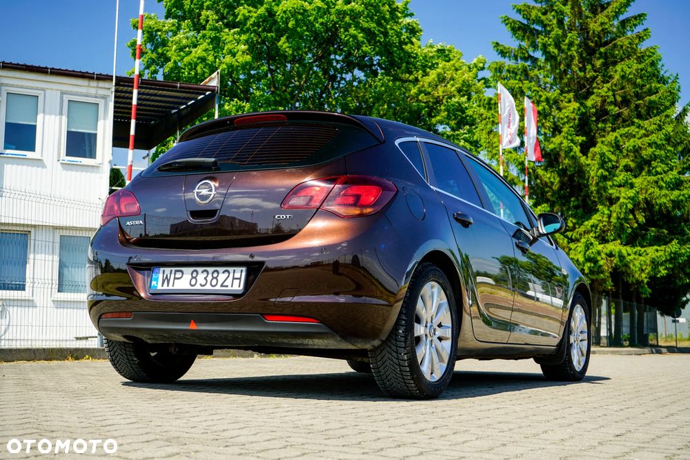 Opel Astra 1.7 CDTI DPF Innovation - 11