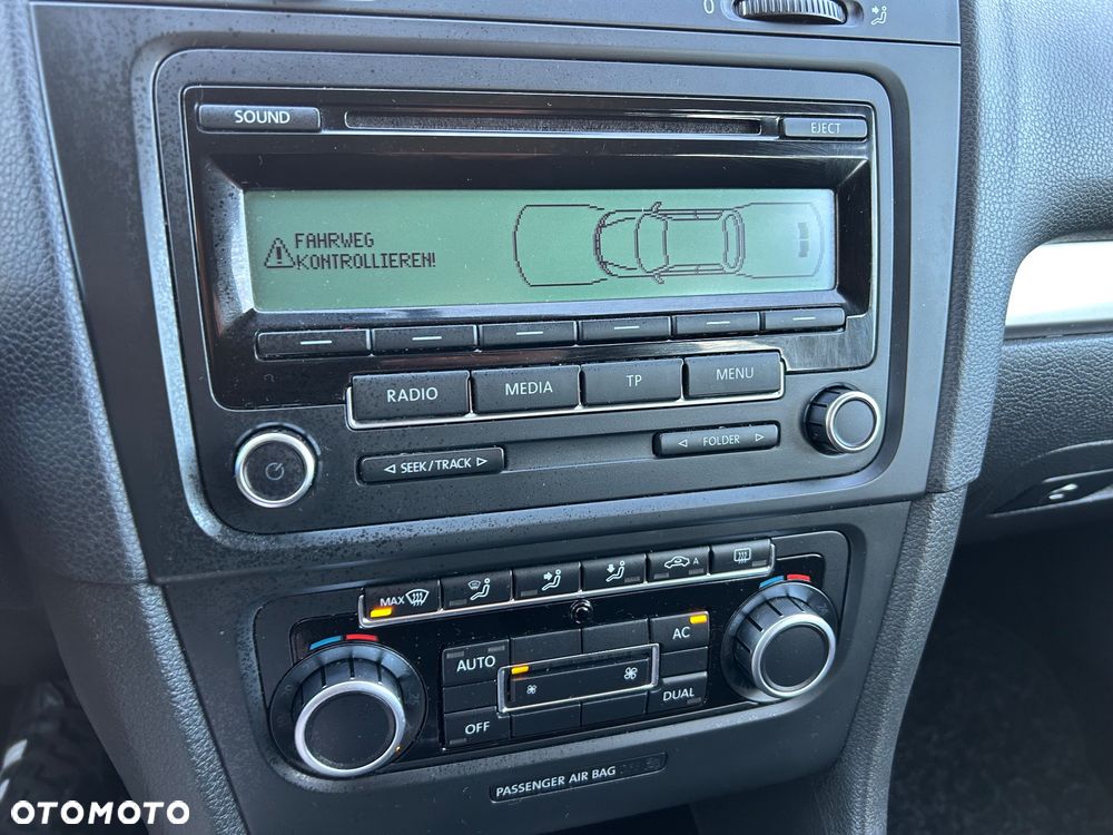 Volkswagen Golf 1.4 Comfortline - 14