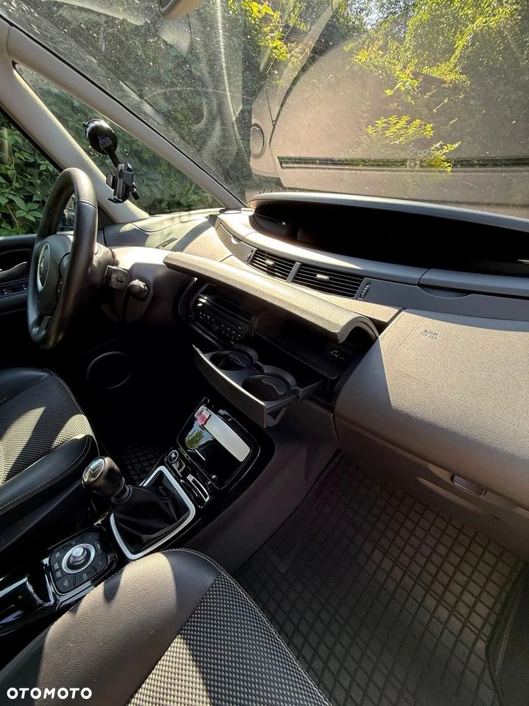 Renault Grand Espace - 11