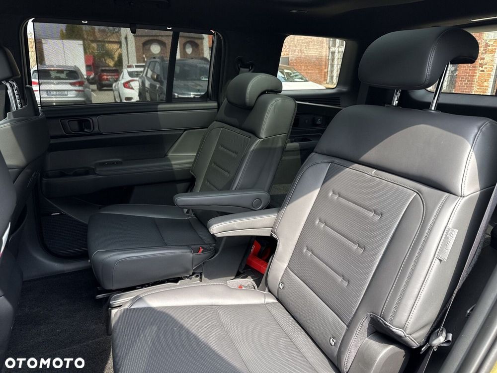 Hyundai Santa Fe - 12