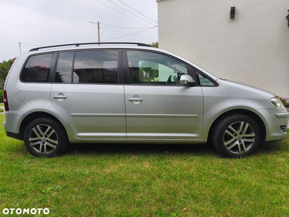 Volkswagen Touran 1.9 TDI Welcome - 3