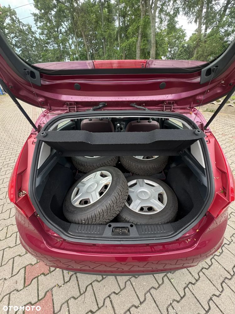 Ford Fiesta 1.25 Ambiente - 18