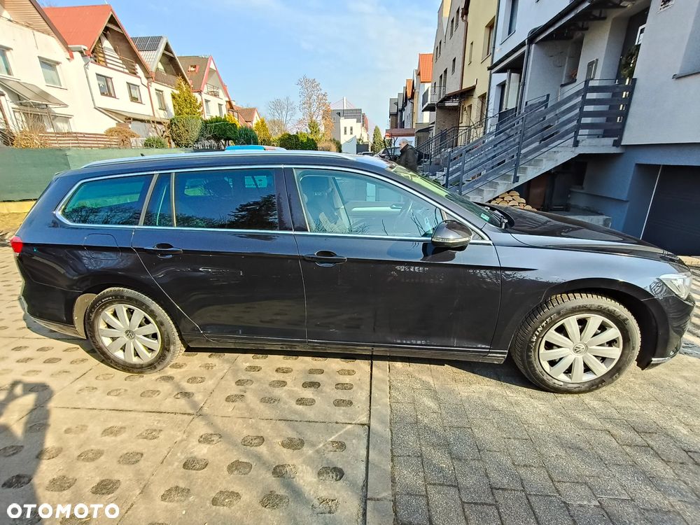 Volkswagen Passat - 6