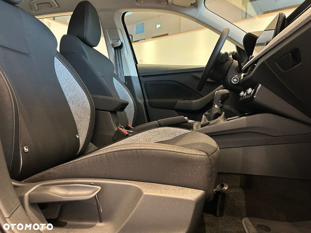 Skoda Scala 1.0 TSI Drive DSG - 37