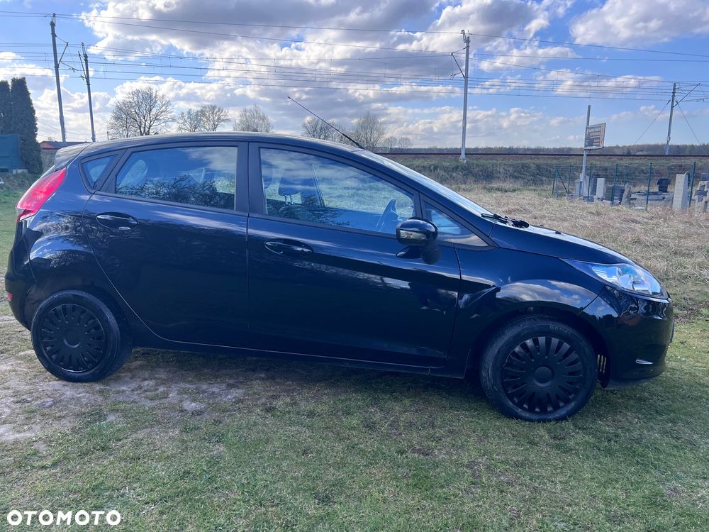 Ford Fiesta - 7