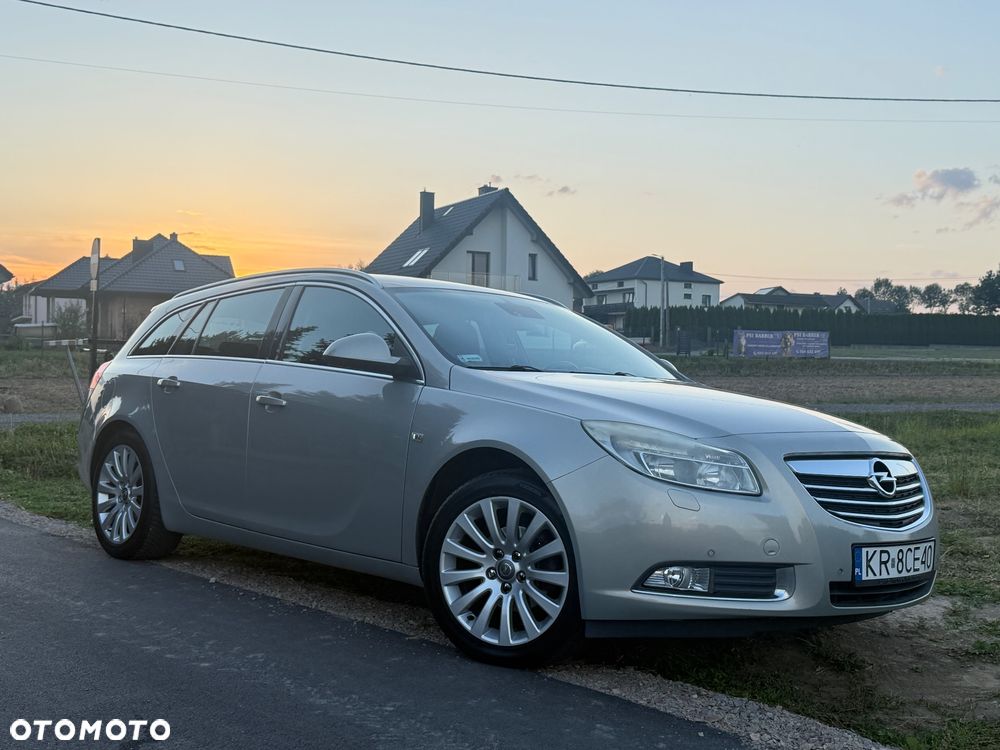Opel Insignia 1.8 - 9