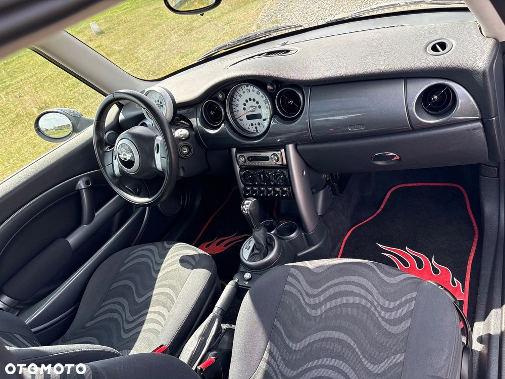 MINI Cooper Seven - 10