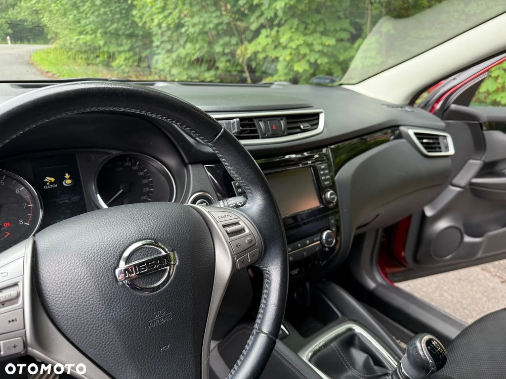 Nissan Qashqai 1.2 DIG-T N-Connecta EU6 - 11