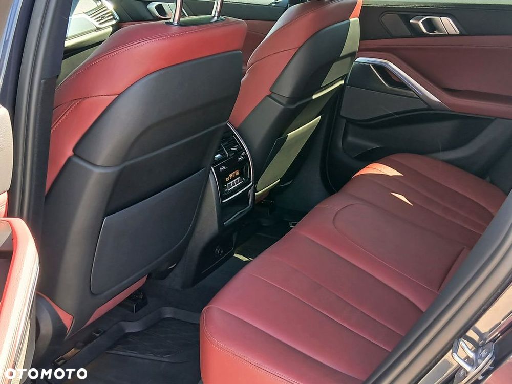 BMW X6 - 14