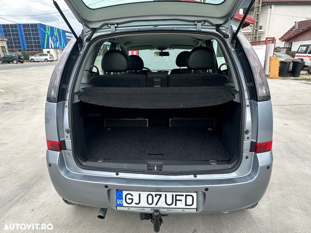 Opel Meriva 1.6i Essentia Easytronic - 11