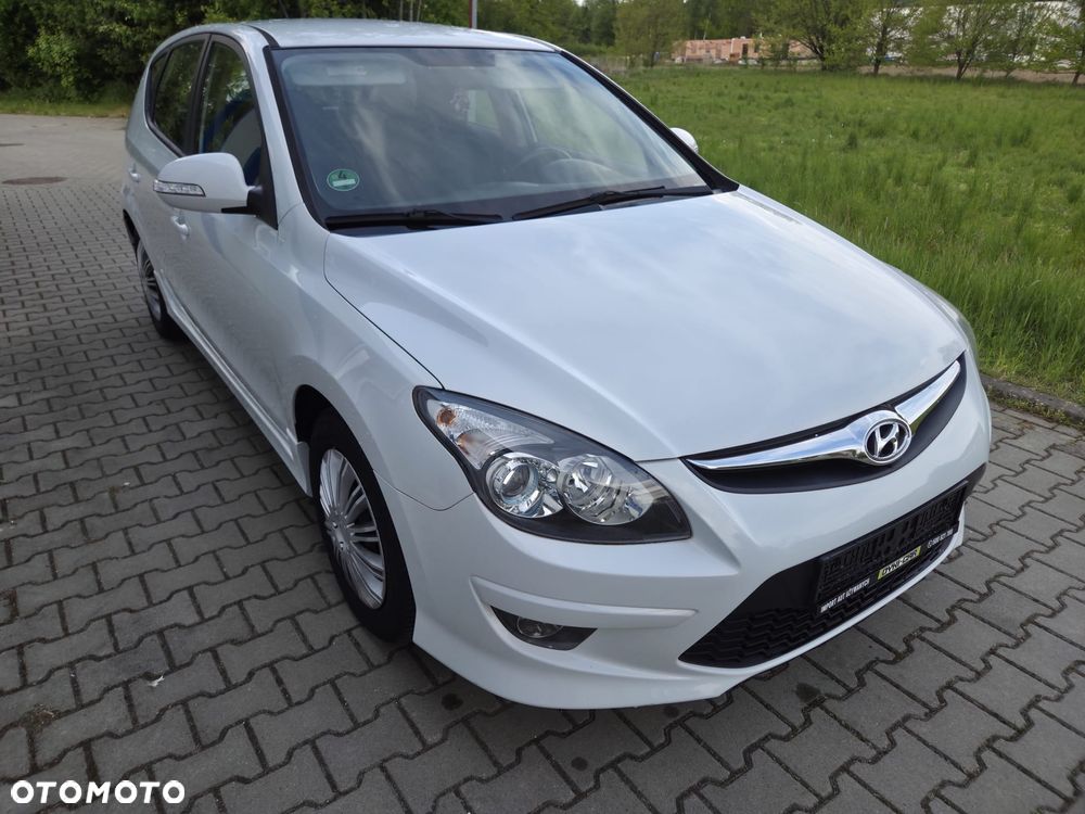 Hyundai i30 1.4 FIFA WM Edition - 7