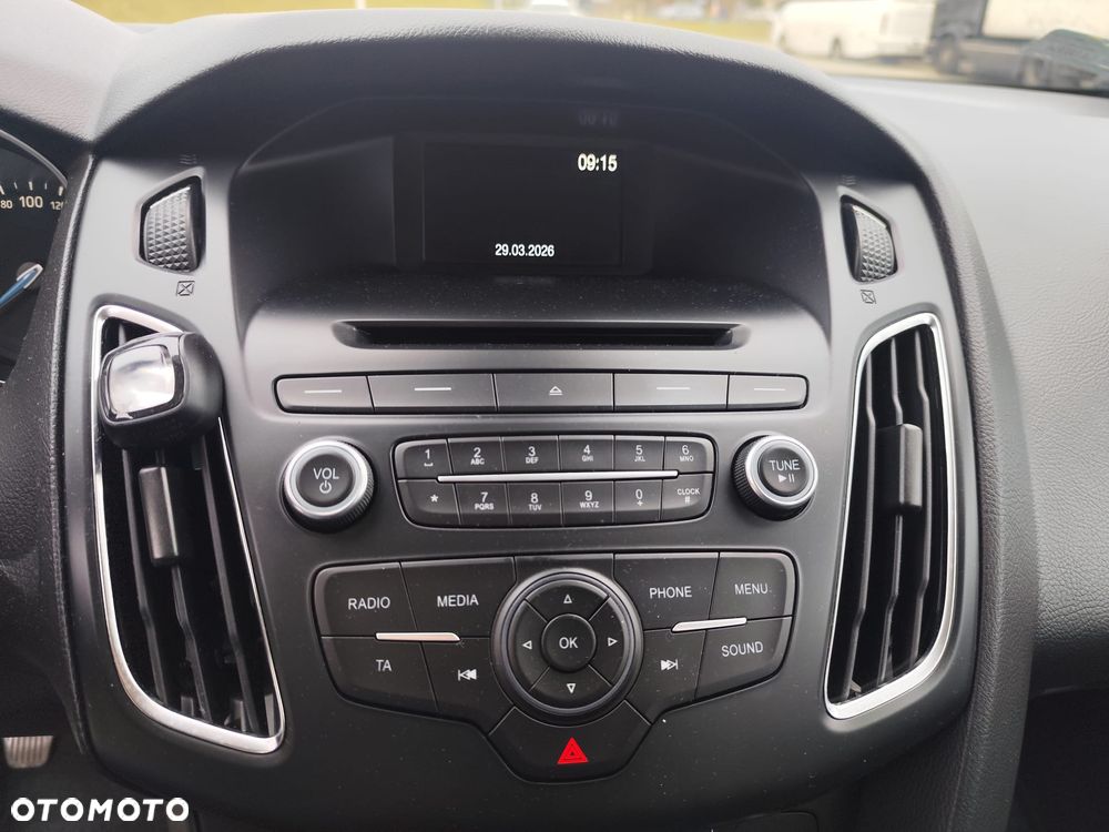 Ford Focus 1.5 EcoBoost Trend ASS - 28