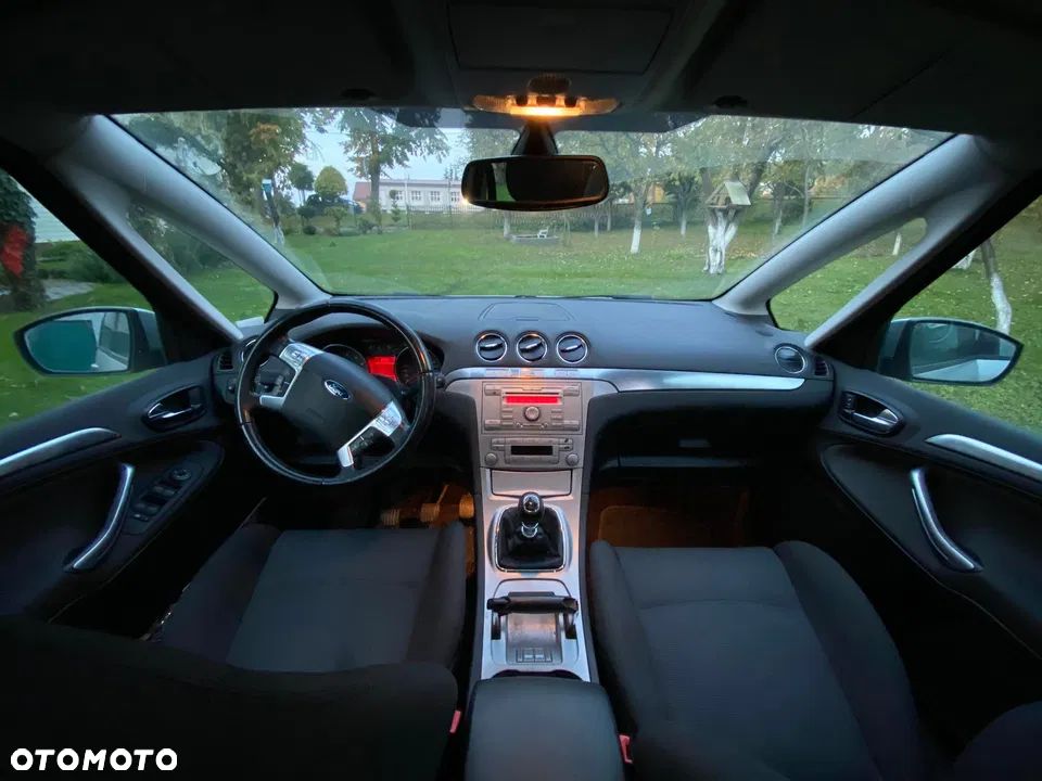 Ford S-Max - 6