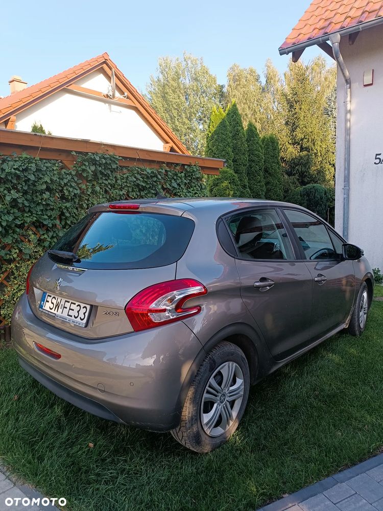 Peugeot 208 1.2 VTi Active - 4