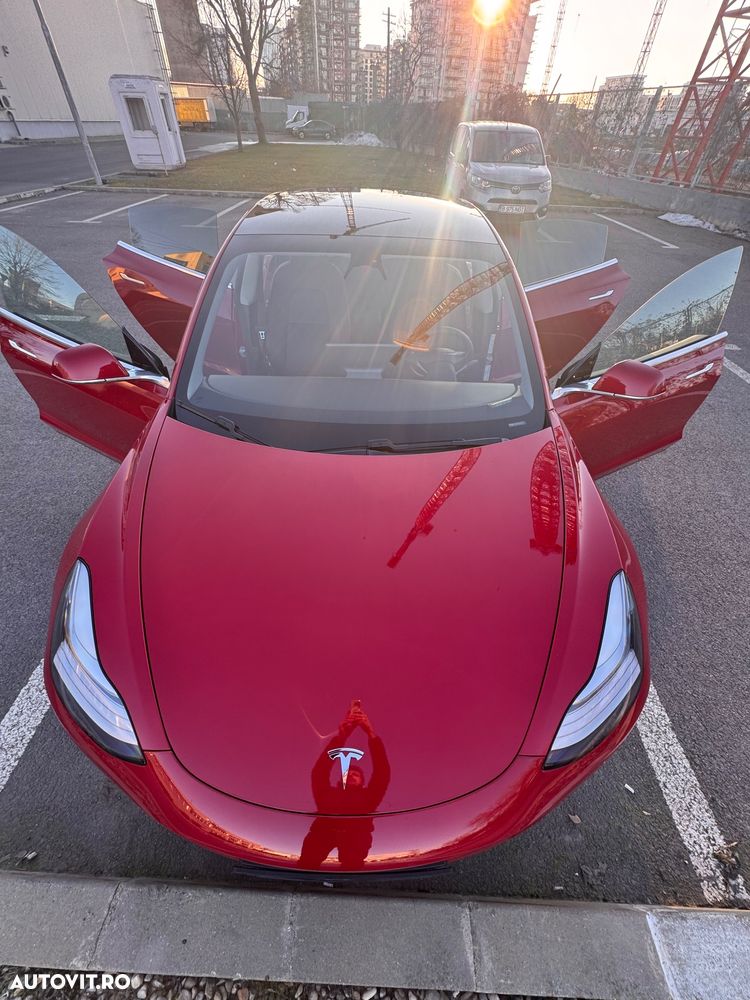 Tesla Model 3 Langstreckenbatterie Allradantrieb Dual Motor - 2