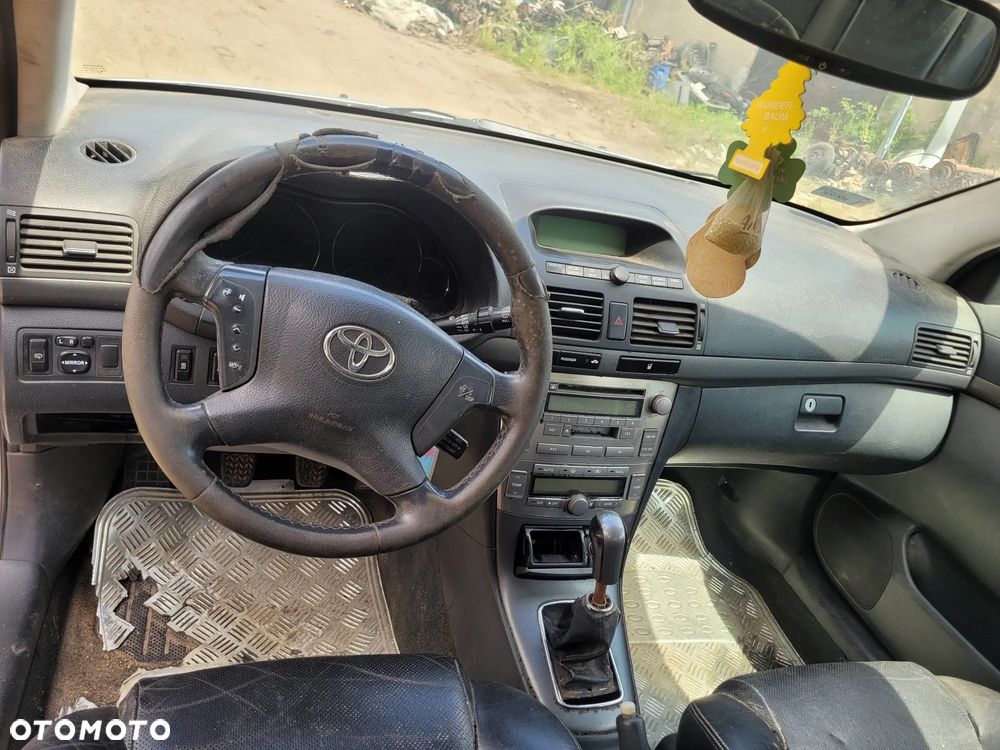 TOYOTA AVENSIS T25 SEDAN fotel fotele kanapa deska kokpit podsufitka boczek boczki klamka podłokietnik licznik - 2