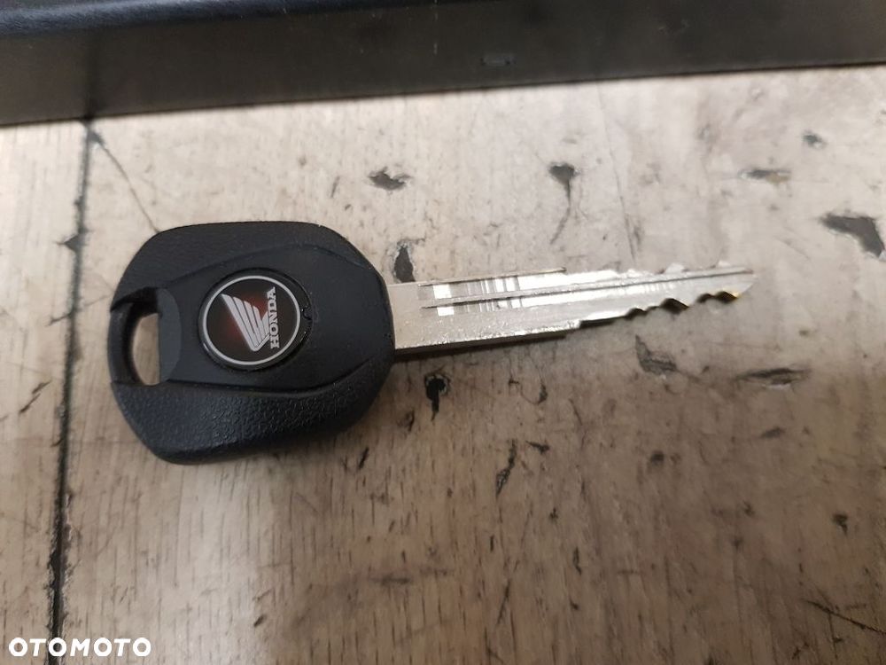 Moduł zapłonowy ECU klucz Honda VFR 1200 F  38770-MGE-D11 - 8