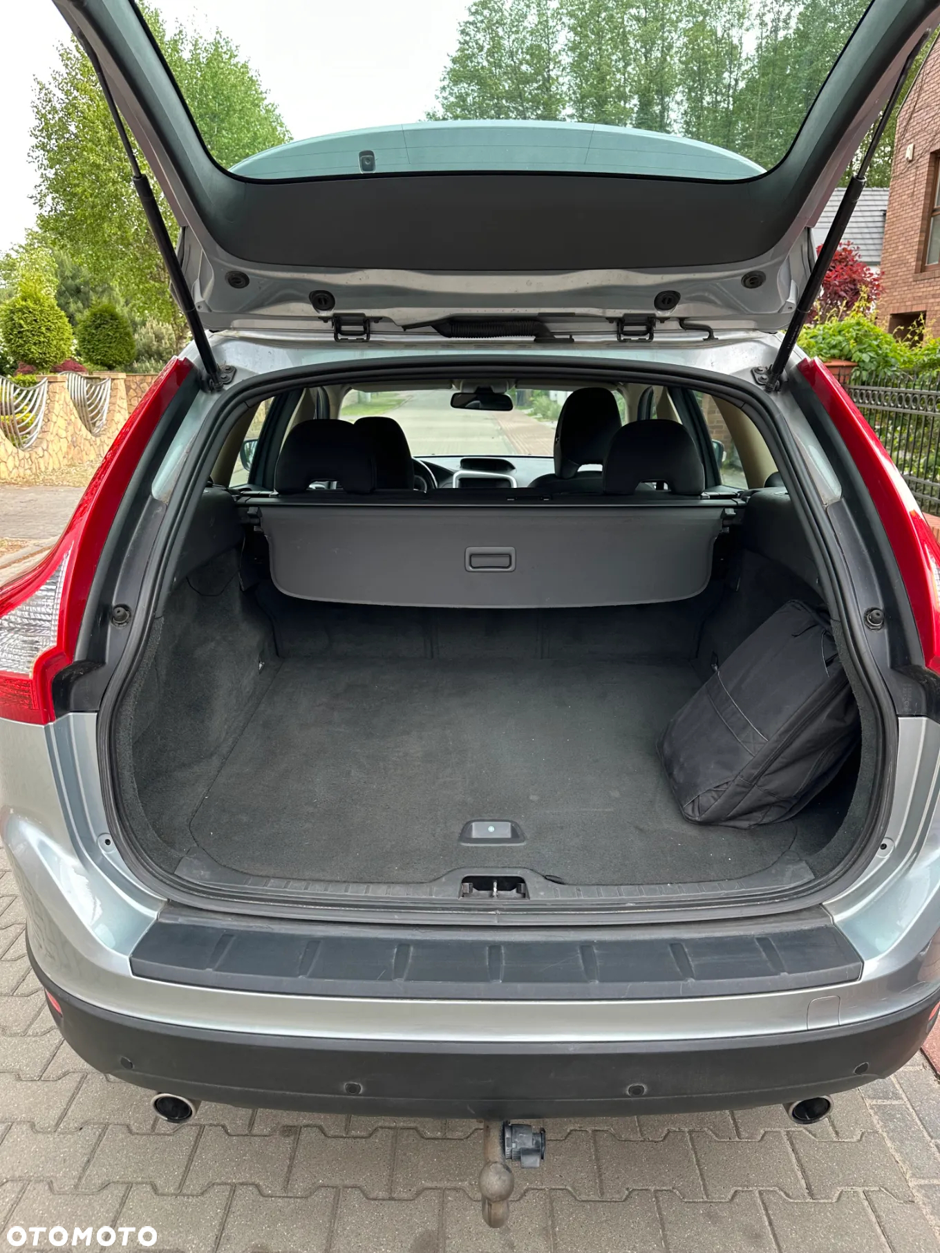 Volvo XC 60 D5 AWD Momentum - 15