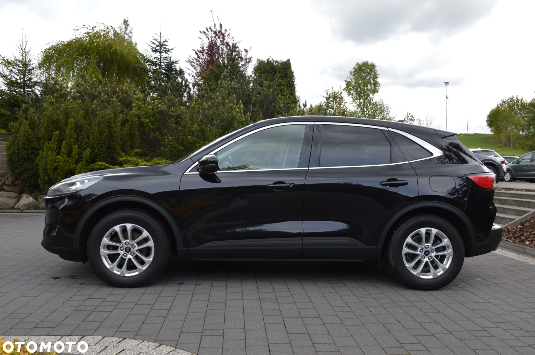 Ford Kuga 2.0 EcoBlue 4x4 TITANIUM - 3
