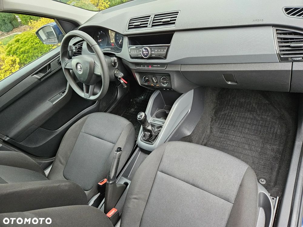 Skoda Fabia 1.0 Style - 10