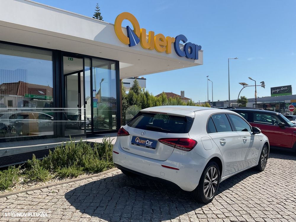 Mercedes-Benz A 250 e Style Plus - 12