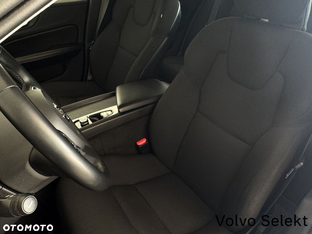 Volvo V60 Cross Country - 12