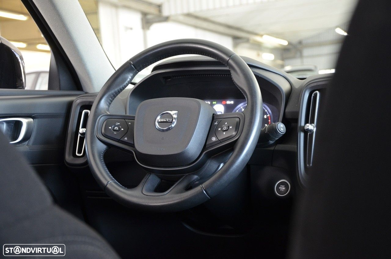 Volvo XC 40 1.5 T2 Momentum Core - 9