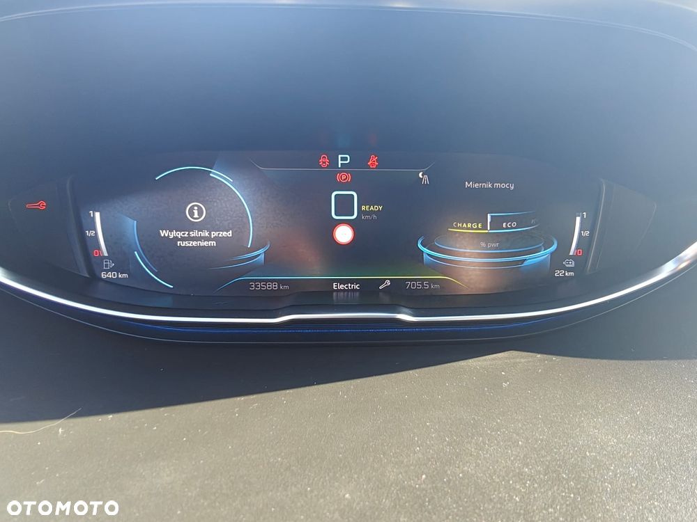 Peugeot 3008 1.6 PureTech Hybrid4 PHEV Allure Pack S&S EAT8 - 23