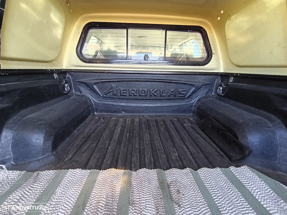 Toyota Hilux 2.5 D-4D 4WD CD CM AC - 31