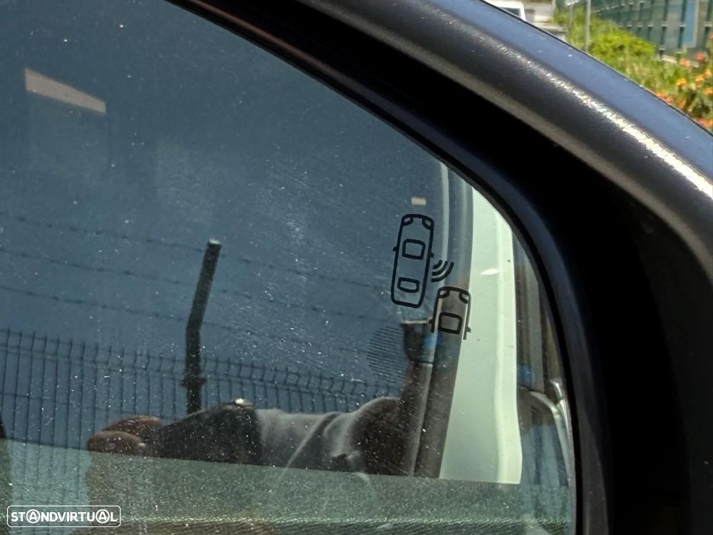 Peugeot 3008 1.5 BlueHDi GT Line EAT8 - 12