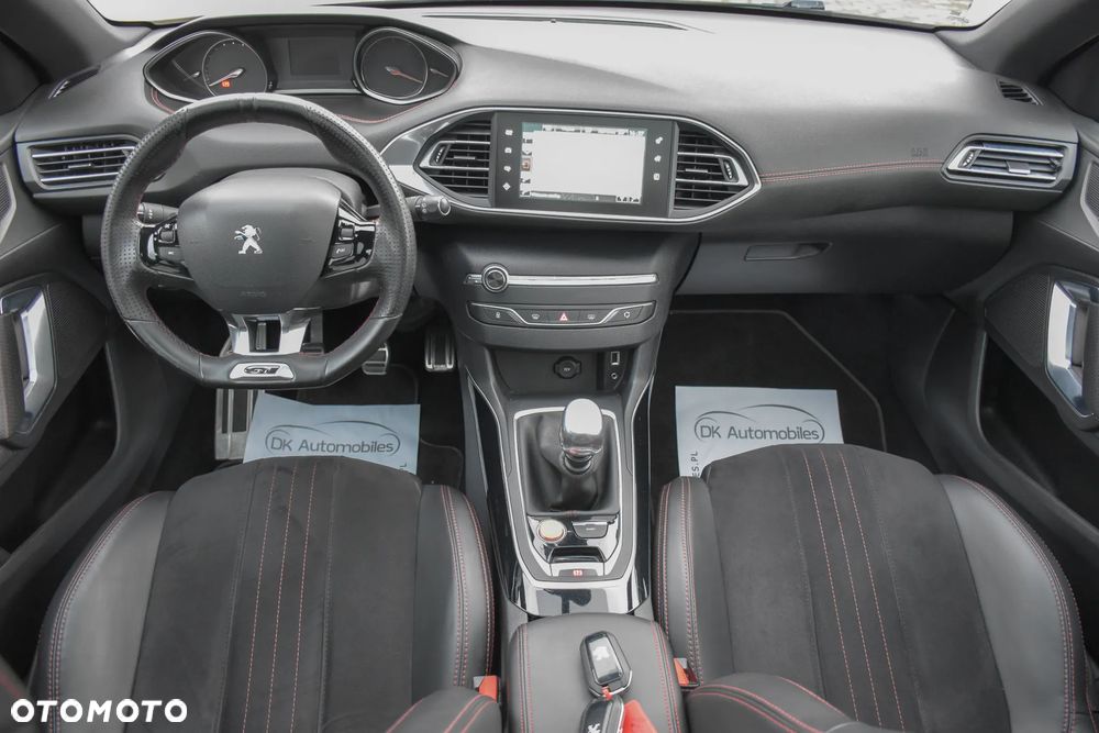 Peugeot 308 1.6 e-THP GT S&S - 18