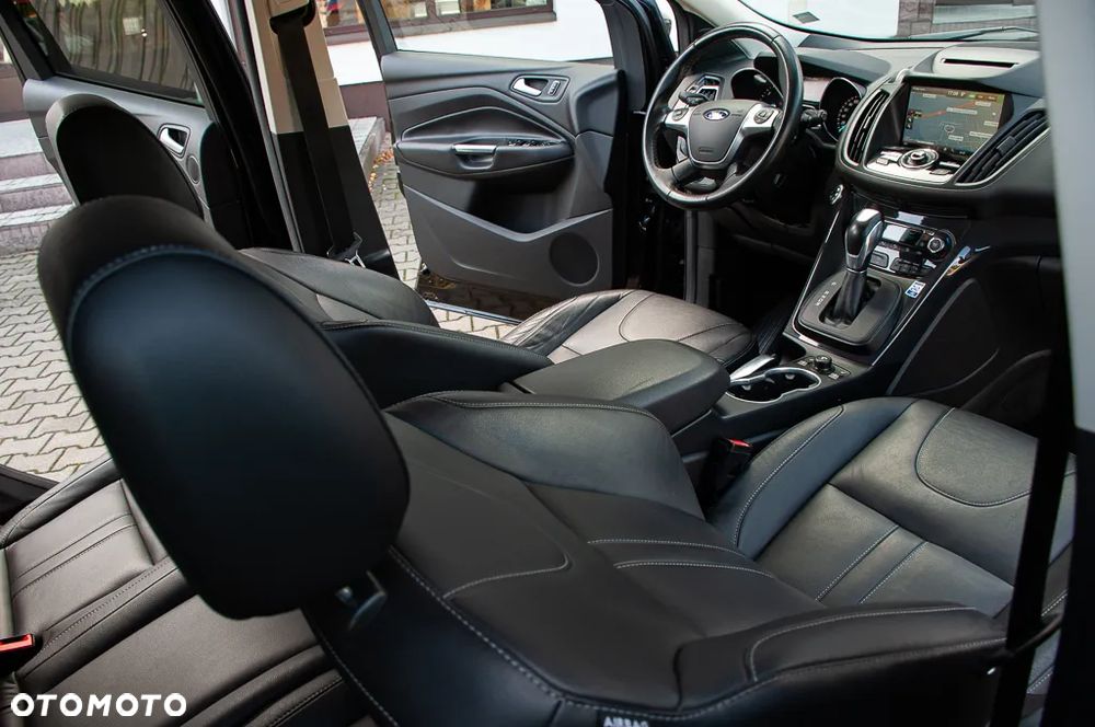 Ford Kuga - 22