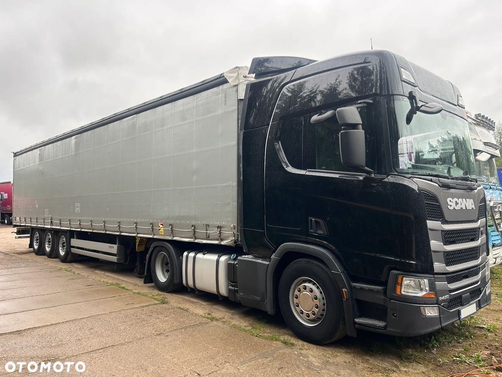 Schmitz Cargobull FIRANKA / 20 SZTUK WYBÓR / KAMERA COFANIA / ŁADNE OPONY / Z PEŁNYM WYPOSAŻENIEM DO ZAŁADUNKU / DOSTĘPNE KOLORY SREBRNY - NIEBIESKI - CZERWONY !! - 5