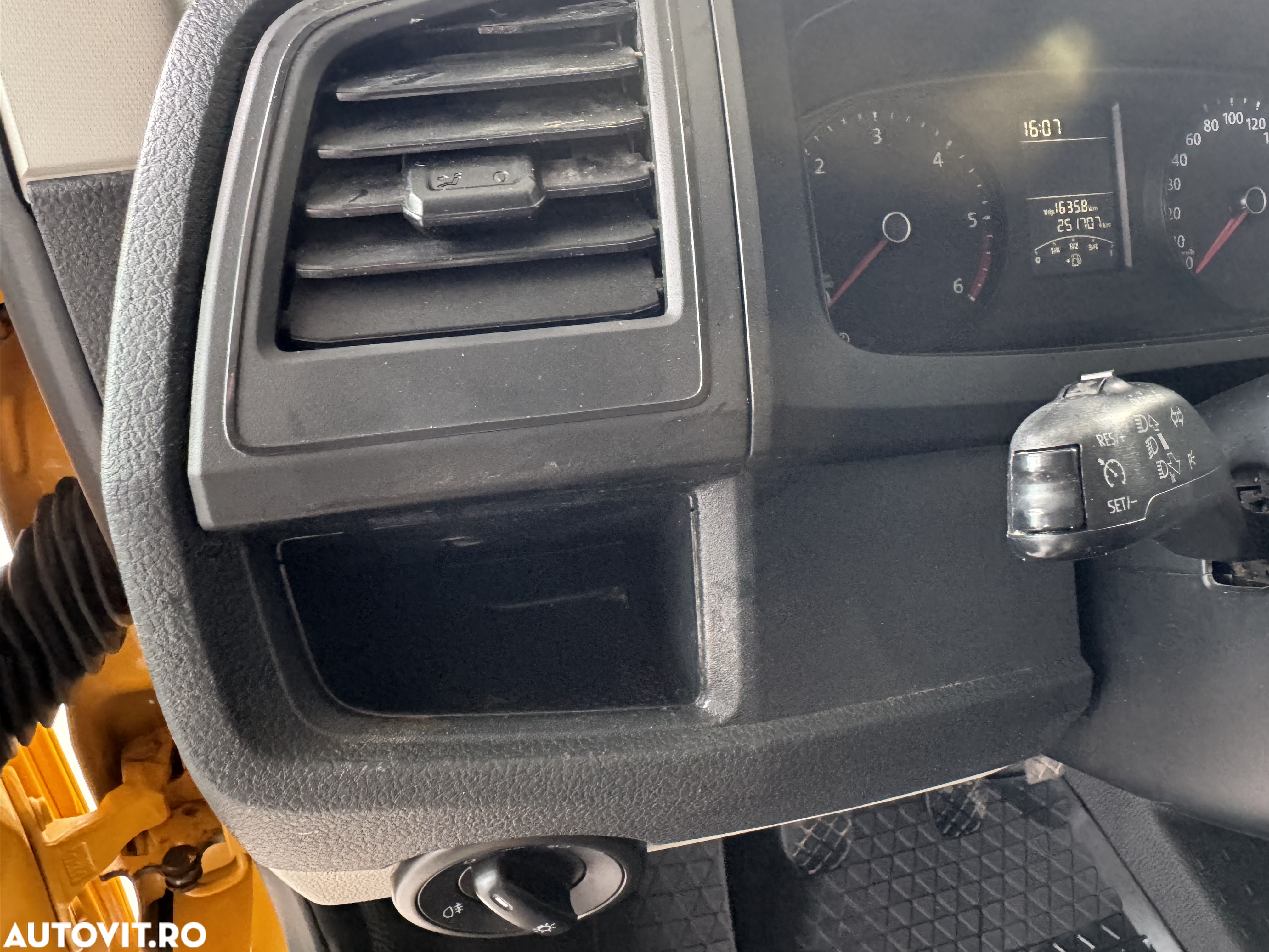 Volkswagen Transporter Doka - 24
