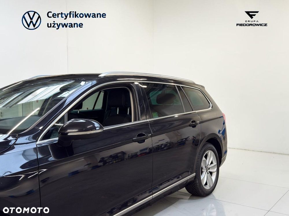 Volkswagen Passat Variant 1.5 TSI EVO Elegance DSG - 11
