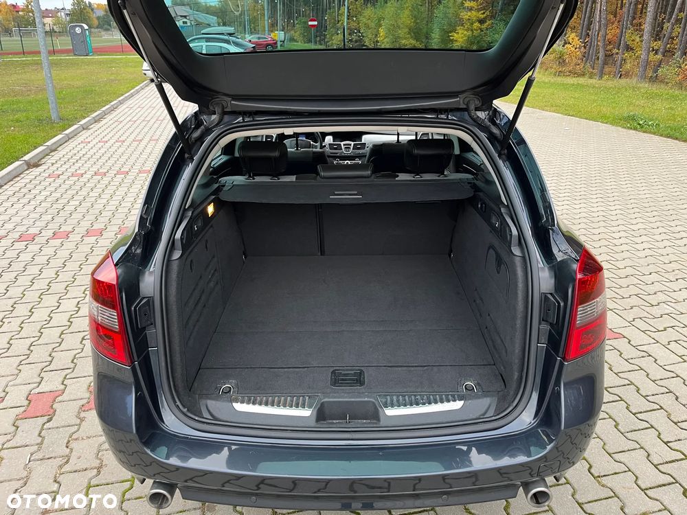 Renault Laguna 2.0 dCi Bose Edition - 12