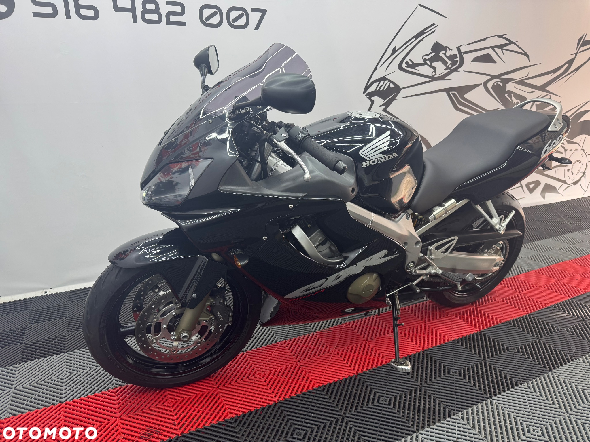 Honda CBR - 6