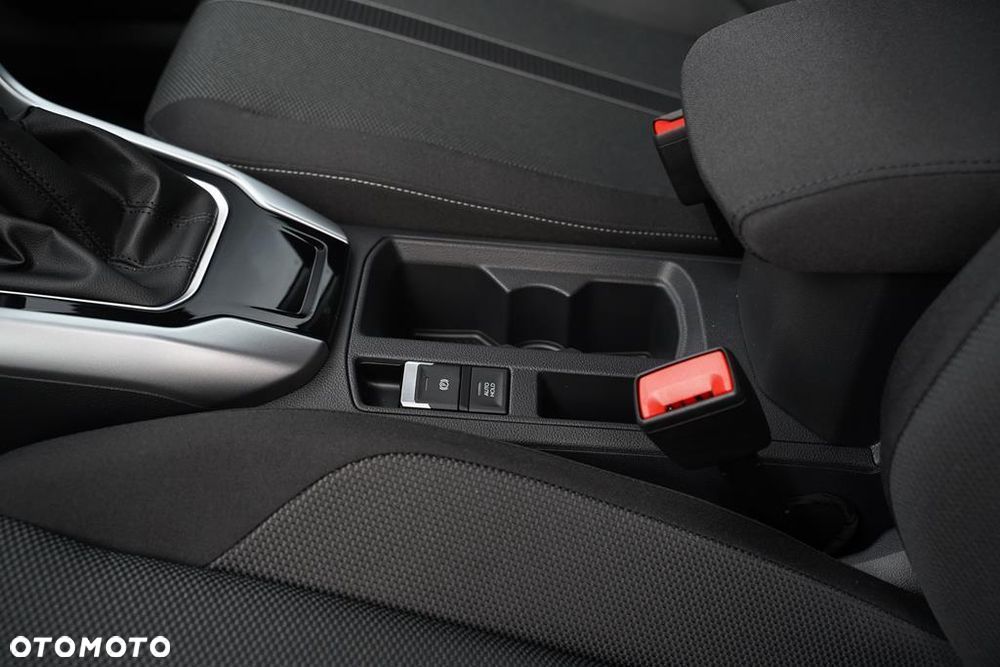 Volkswagen T-Roc 1.5 TSI Life Plus DSG - 21