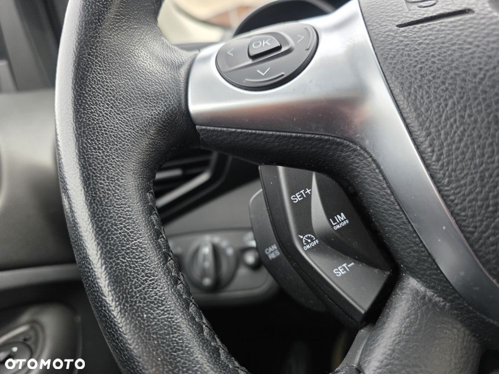 Ford Kuga 1.5 EcoBoost FWD Titanium ASS MMT6 - 34