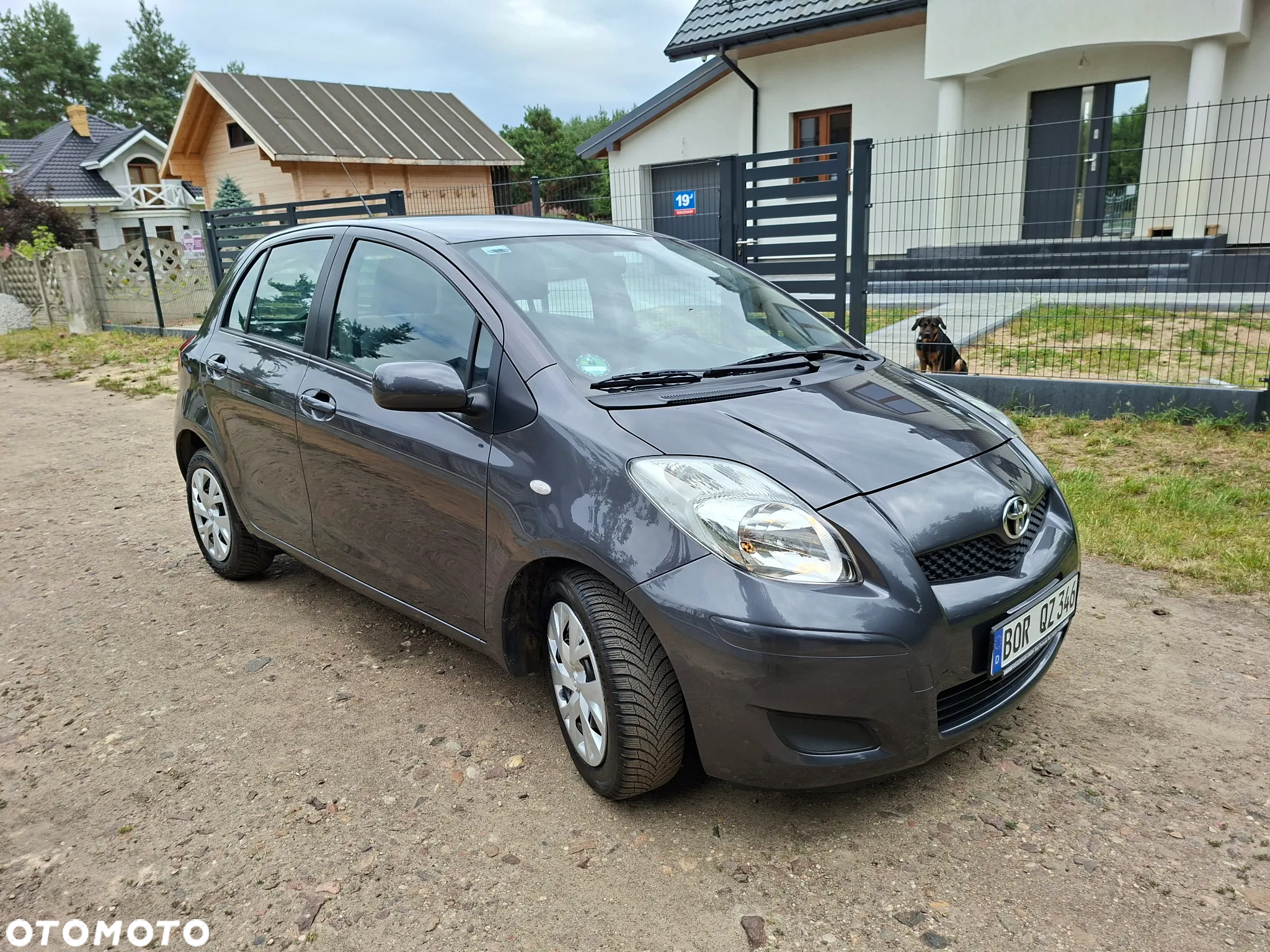 Toyota Yaris 1.33 Sol - 3