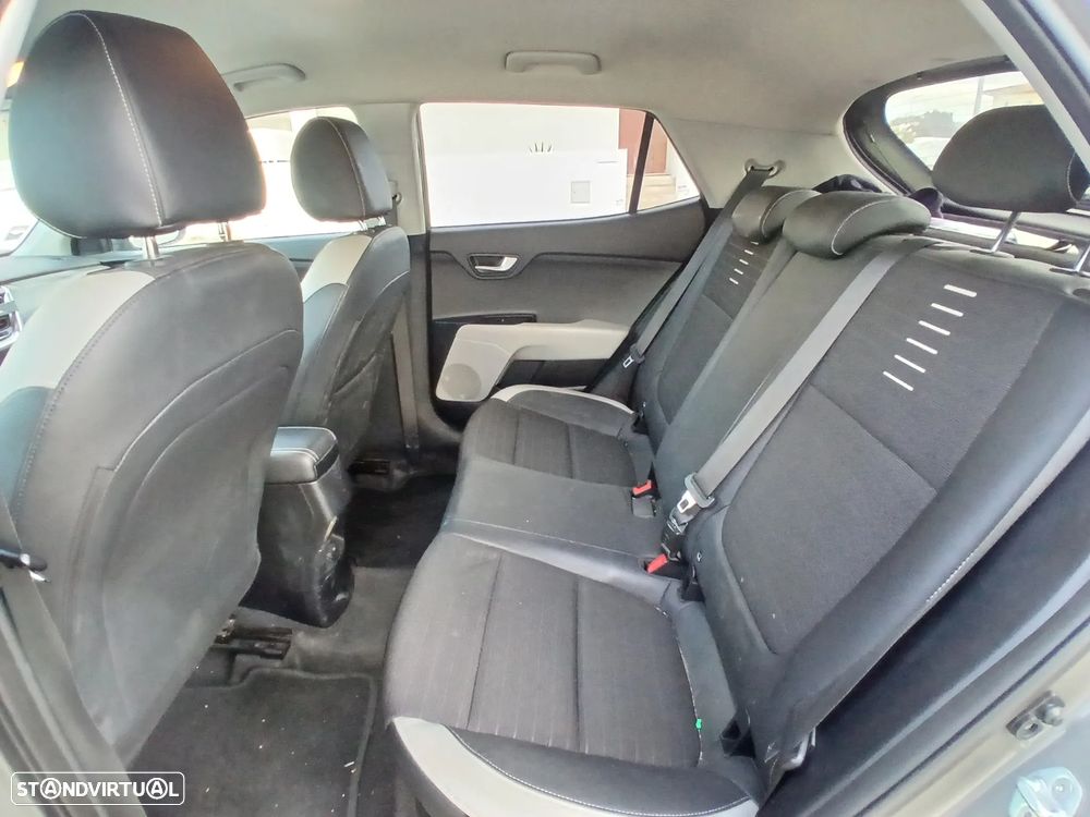 Kia Stonic 1.0 T-GDI TX - 16