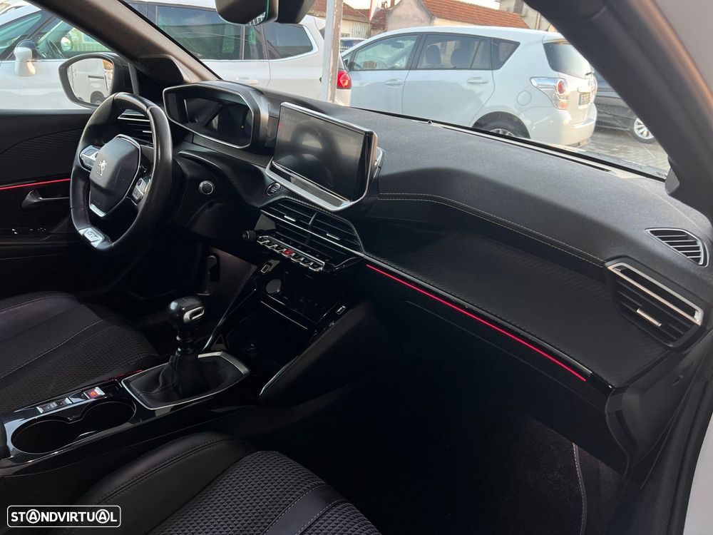 Peugeot 208 1.5 BlueHDi GT - 26