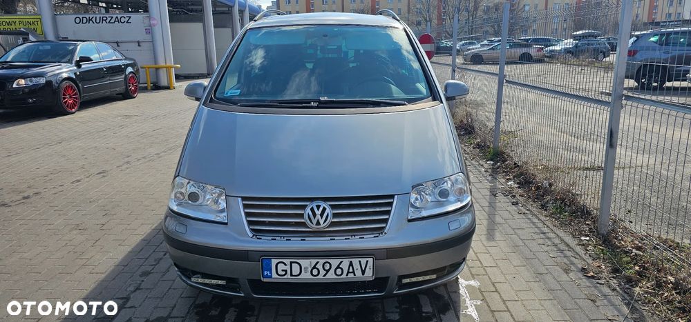 Volkswagen Sharan - 3