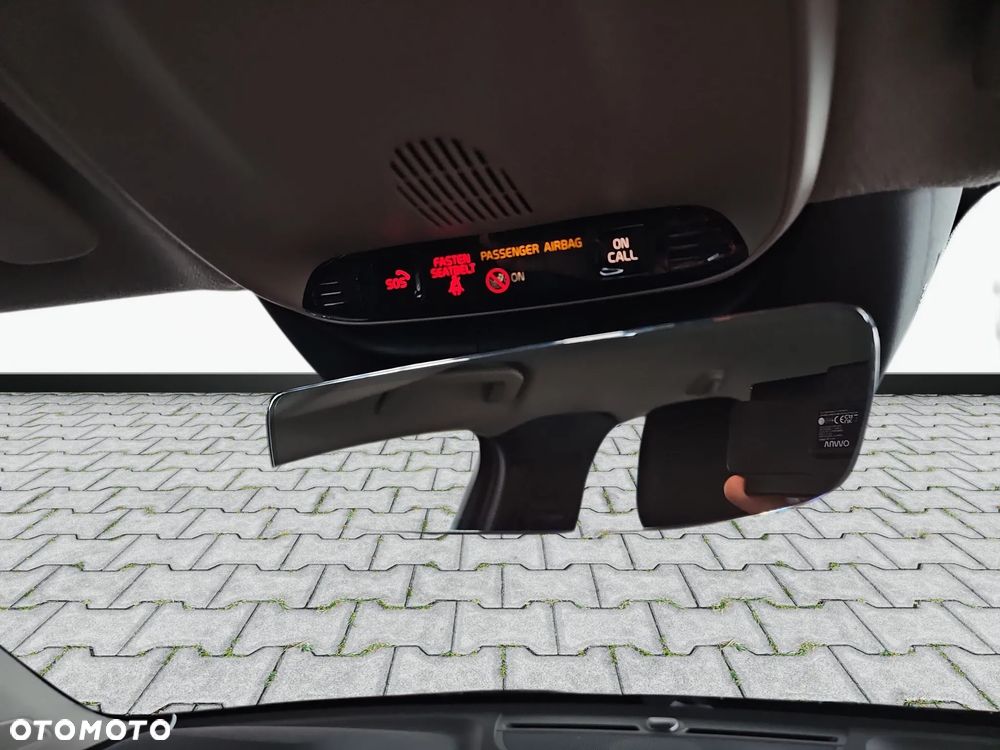 Volvo XC 40 T4 AWD Momentum Pro - 33
