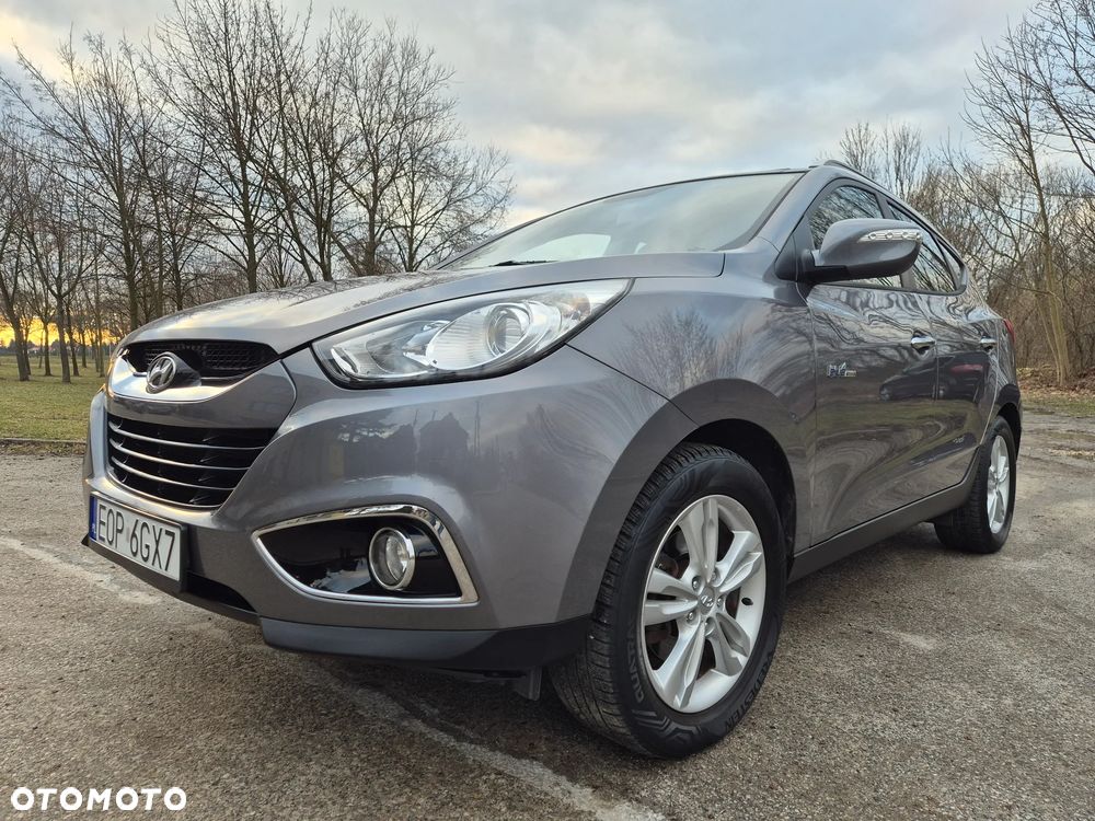 Hyundai ix35 blue 1.6 2WD Finale Silver - 1