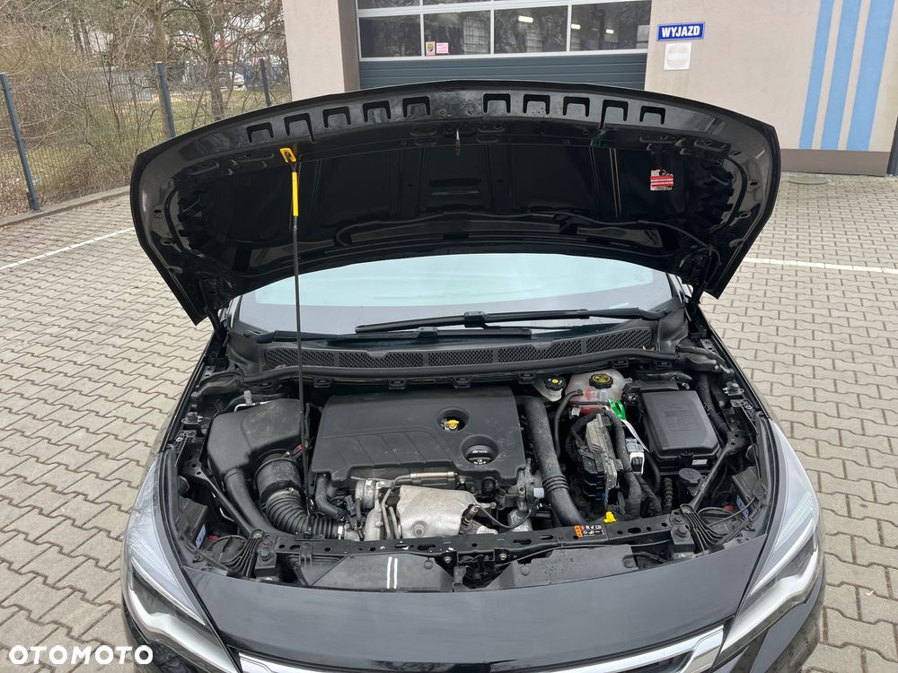 Opel Astra 1.6 Turbo Start/Stop Dynamic - 23