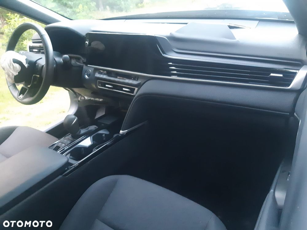 Toyota Camry 2.5 Hybrid Dynamic Force Comfort e-CVT - 15