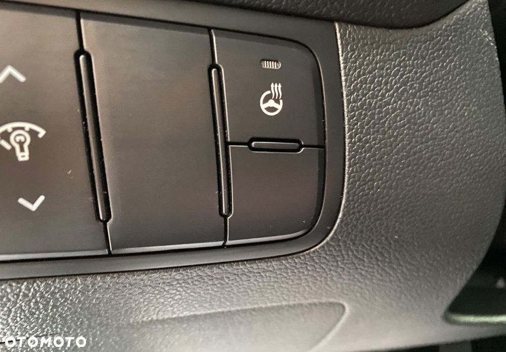 Kia Ceed - 15